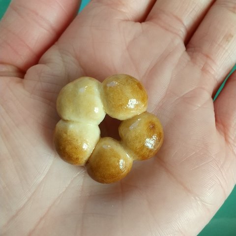 本物のぱんでできてます♡ちぎりぱんマグネット