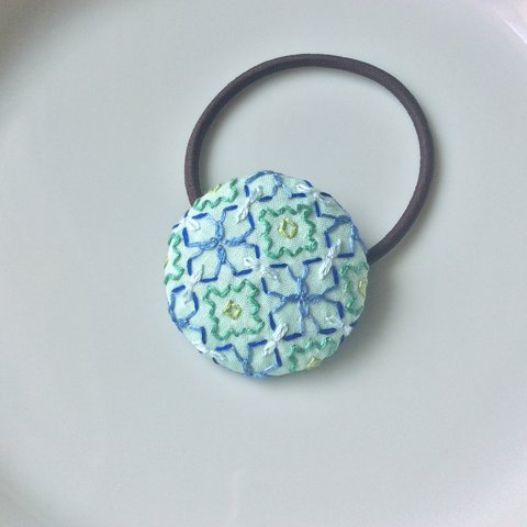 刺し子刺繍のヘアゴム