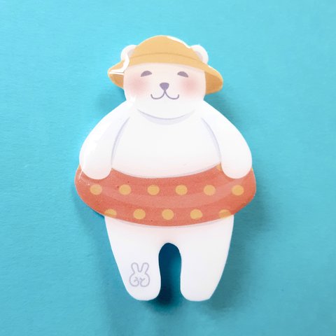 夏を満喫ホッキョクグマさんのブローチ🐻‍❄️