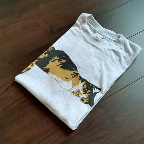 三毛猫のTシャツ L（5.6oz/寝そべりねこオートミール）