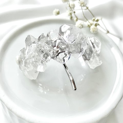 ice crystal ポニーフック/水晶・淡水パール／金具 シルバーカラー/4月・6月誕生石〈受注制作〉