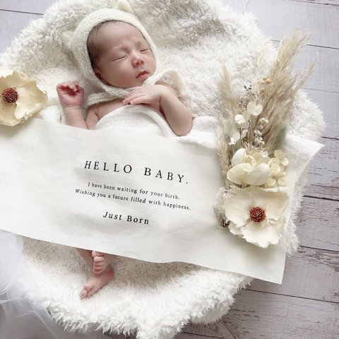 Hello Baby Tapestry - Just Born 小文字入り | ニューボーンフォト | バースデータペストリー  [ 送料無料 プレゼント付 ]