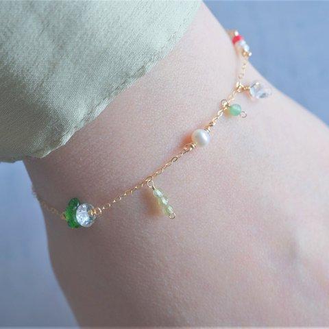 cream soda bracelet：天然石ブレスレット　クロムダイオプサイド×サンゴ×ペリドット×淡水パール