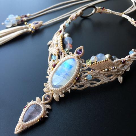 rainnbow moonstone × rose quartz / bohemian necklace #マクラメネックレス#