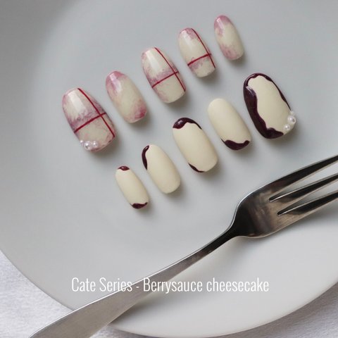 現品販売【 Berrysauce cheesecake - Cafe Series 】  マグネット　ケーキ　カフェ　ぷっくり　マット　韓国　シンプル　大人　ニュアンス　フレンチ　ネイルチップ