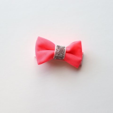 NEON  pink  pin  silver