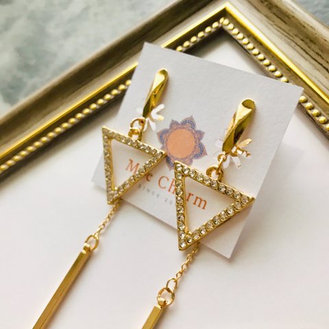 Gold Triangle／イヤリング