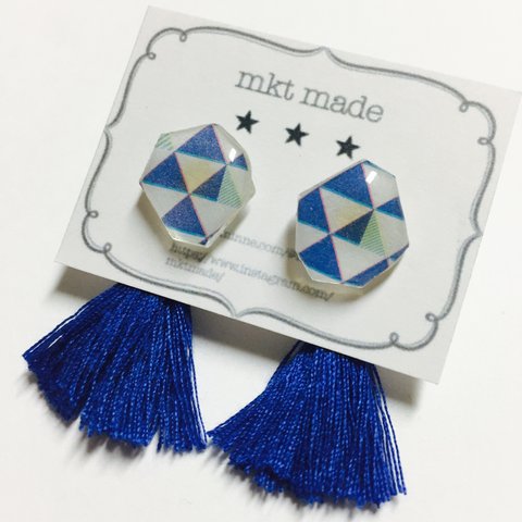 【SALE】 ▼トライアングル△ブルータッセル メッキピアス