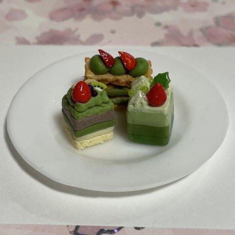 ちんまり　抹茶ケーキセット