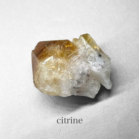 Citrine / シトリン原石 4 ( レッドゲーサイトあり )