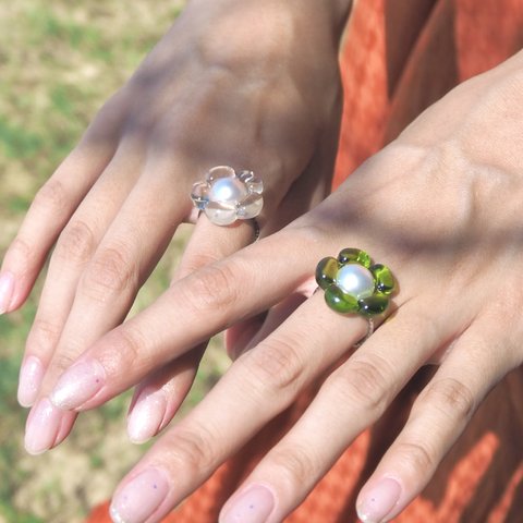 ✿ bloom ring ✿ ⋆⸜ 金アレ対応　花　指輪　シルバー　リング　透明感　シンプル　9号［R.01］