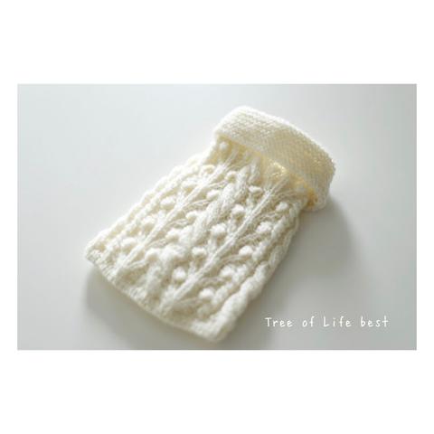 la＊様専用お買い物ページ　Tree of Life knit  (わんちゃんのセーター)