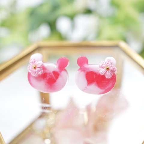 くま花ピアス（いちごミルク）