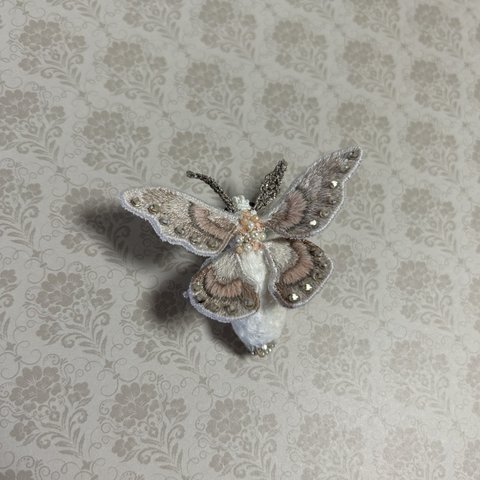 蚕蛾　brooch 其ノ弍