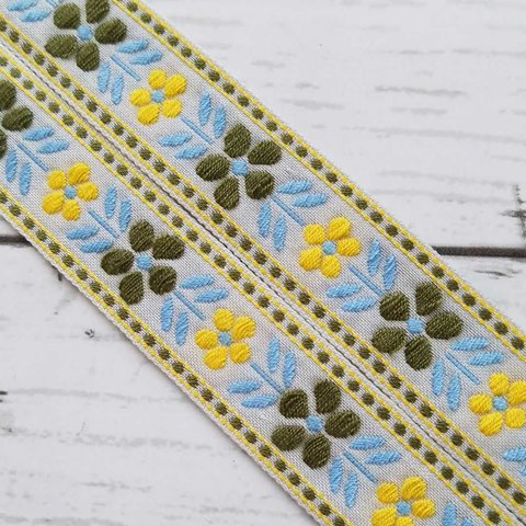 チロリアンテープ　刺繍　レトロ