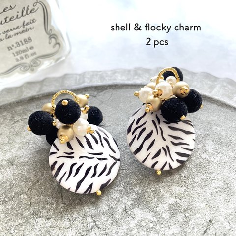 ２pcs★charm・shell & flocky zebra（シェル &フロッキーチャーム）