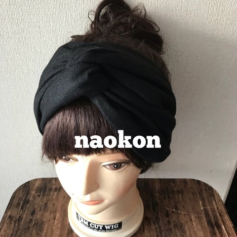 送料込み ブラック ヘアバンド ハンドメイド