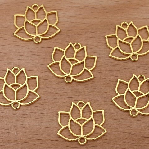 蓮の花 2個 ハスの花 蓮 花 メタルチャーム ゴールド アクセサリーパーツ アンティーク ハンドメイド 手芸材料