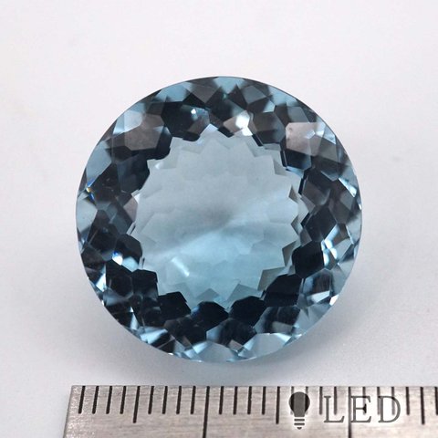 カラークオーツ　ラウンド　約20 mm　26.3ct