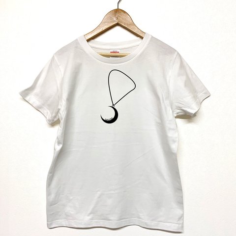 Tシャツ 『 MOM 』 ネックレス風(月)　半袖　前面プリント　レディース