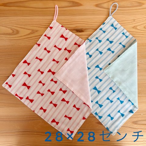 リボンとストライプ【28×28センチ】ループ付きタオルセット