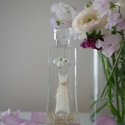 wedding dress♡botanical bottle