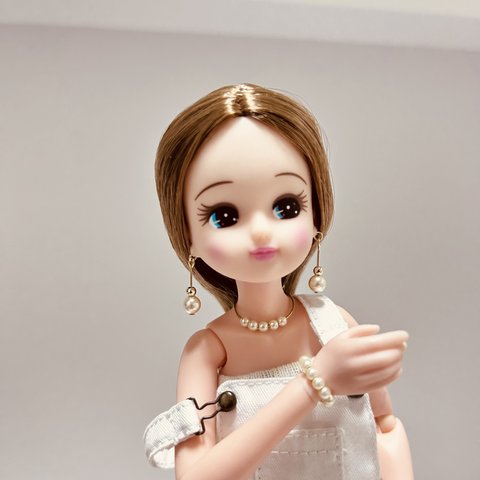 リカちゃん　アクセサリー　パール　4点セット　ピアス　ネックレス　バングル　小物⑤