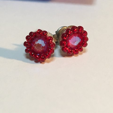 ダリア   ピアス