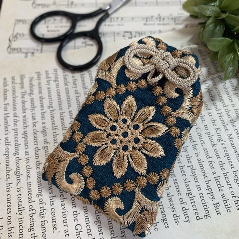 インド刺繍リボン お守り袋 紐ベージュ