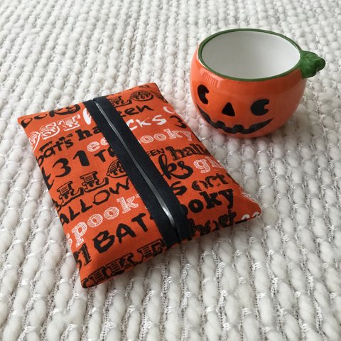 ハロウィン言葉英文字のポケットティッシュケース、ハロウィン英語ティッシュ入れ、携帯ポケットティッシュカバー、Halloween pocket tissue cover