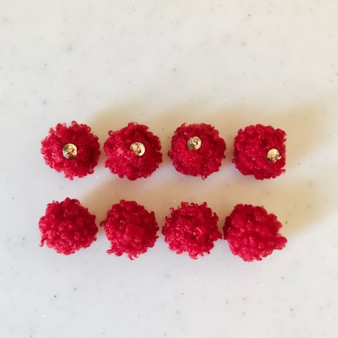Red Yarn 15mm Pendant Tops