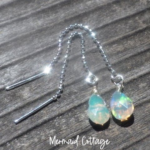 *sv925*Ethiopian Opal Swing Earrings エチオピア産ウェロオパール☆アメリカンピアス