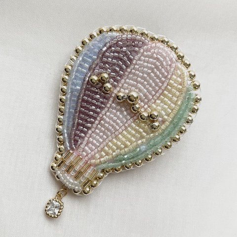 ビーズ刺繍ブローチ　気球