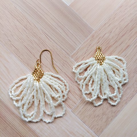 volume fringe   ビーズピアス