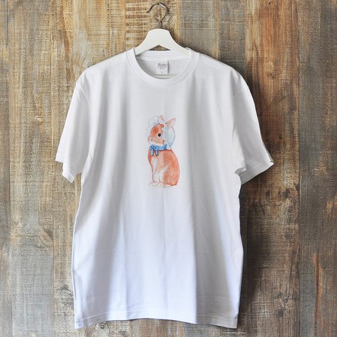 チュルリラ付けたうさぎのTシャツ