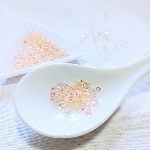 【20g】【3mm】【シェルピンク】Vカット　オーロラクリスタル　ラインストーン　アンホイル　アクリル　ネイル　デコ　封入　レジン