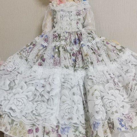 No.31 SD～SD16サイズドールの藤色花柄フリルワンピースセット