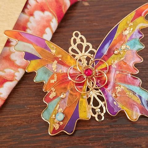 夢巫女のステンドグラスの蝶バレッタ（hair ornaments of Stained glass butterfly 〜dream Shrine maiden〜）