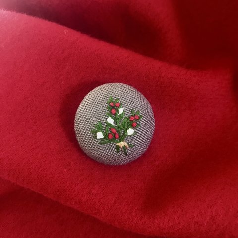 クリスマススワッグ_刺繍ブローチ_麻