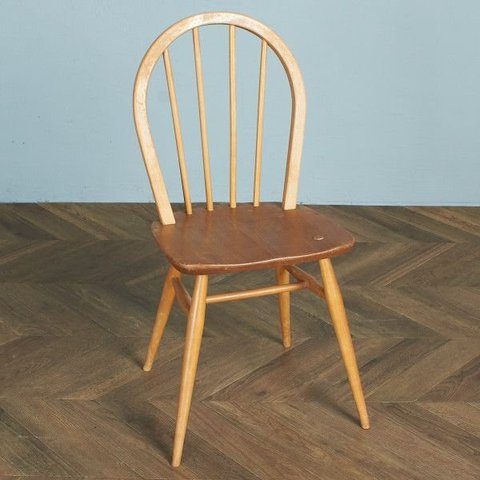 [送料無料][63262]ercol スポーク 4本 フープバックチェア アーコール 椅子 ダイニングチェア 曲木椅子 エルム材 天然木 イギリス 英国 シンプル