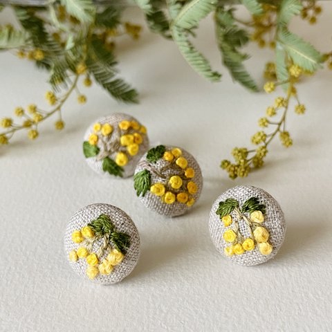 【ミモザ】刺繍 ピアス  ノンホールピアス イヤリング 選べる金具 