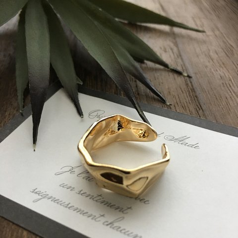 gold ring