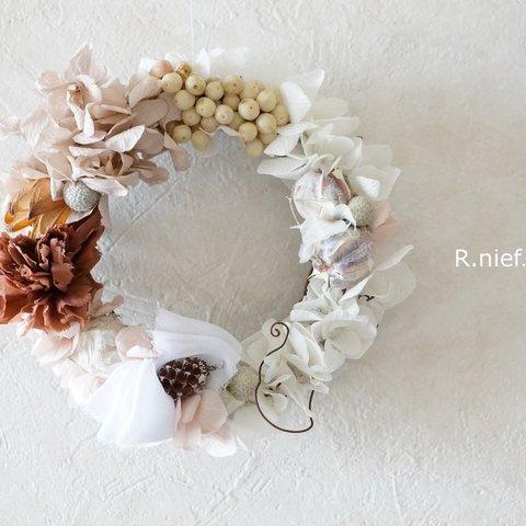 dress wreath mini....pnb./sold