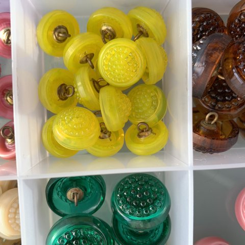 【2コセット】#czech beads#チェコ#czech button 大仏budda14㍉ lemon yellow 金具タイプ