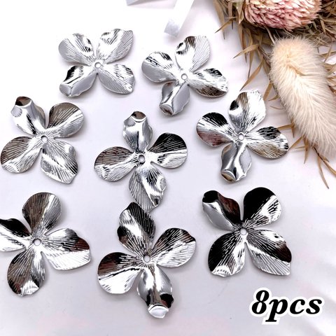 【36ｍｍ×32ｍｍ】【chmm7779knz】【8個】metal flower beads　