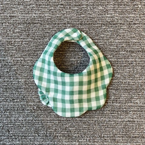 new： gather mokumoku  gingham check green ：ベビースタイ　８重ガーゼ