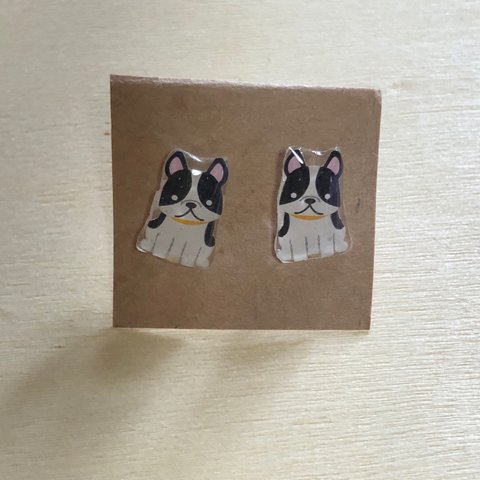 🐾ぶさかわブルドッグピアス🐾