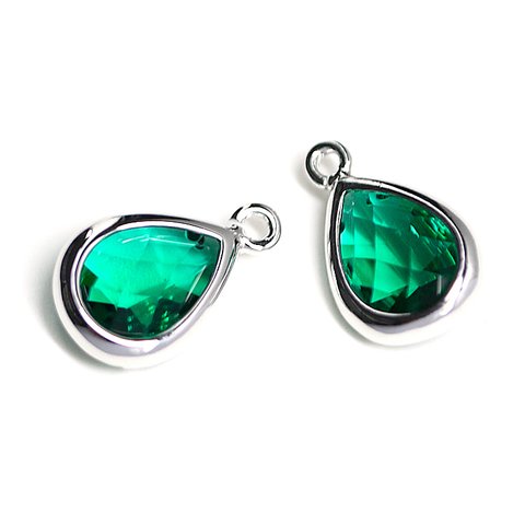gcs08【2個入り】EmeraldカラーガラスTiny Drop形シルバーチャーム NF