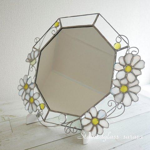 *✴︎:.｡豪華♪白いお花の壁掛け八角形の鏡　(30-26size)