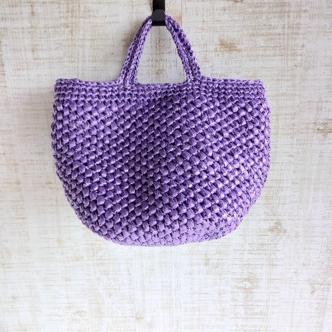 スズランテープバッググレープ🍇カラーカゴbag「夏の扉を開けましょう！！」紫色が仲間入りしました！トートbag編みました　(^.^)